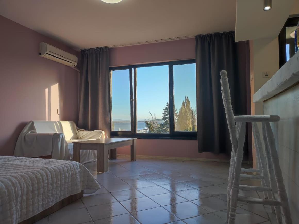 Апартамент Съншайн Burgas Extérieur photo